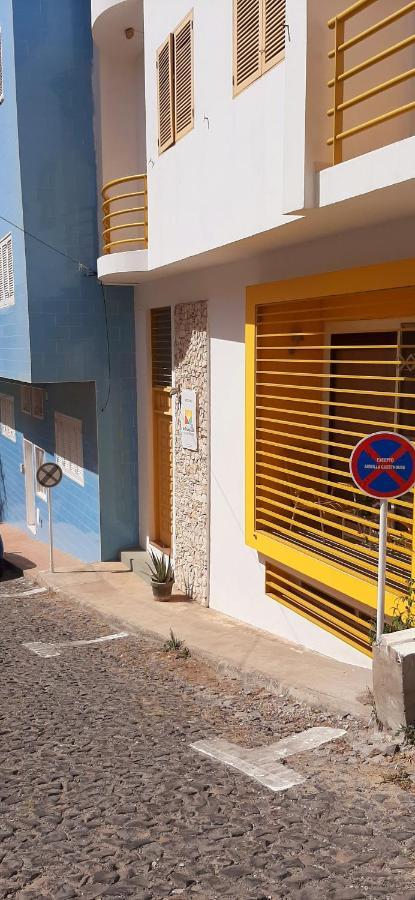 Amwilla Guesthouse Apartamento Xandinha Mindelo Exterior foto